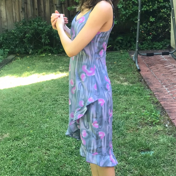 3/25💙Purple Ruffle Dress - Picture 3 of 4